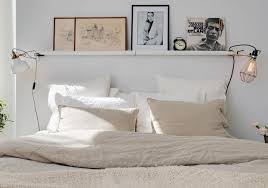 Se si sceglie il letto senza testiera perché la camera è piccola, la scelta del letto con contenitore è senza dubbio la soluzione migliore. 5 Idee Alternative Alla Testiera Del Letto Made With Home