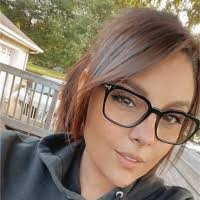 Gina Nuzzo's Instagram, Twitter & Facebook