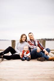 Cain Family Lifestyle The Big And Bright Photography Poses Family Family Photoshoot Poses Family Photo Pose