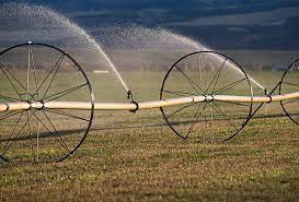 All major brands of torque couplers, single and dual rail movers, and wheel sizes are available to facilitate necessary spacing. Wheel Line Irrigation Solutions From Nelson Irrigation