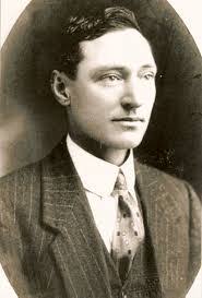 Frank Maley's Instagram, Twitter & Facebook