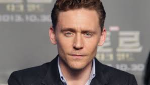 Tom Hiddleston sobre ser o novo James Bond: “Teria que ganhar muito peso”