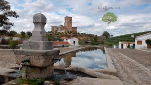 Additionally, you'll find palacio de moret and virgen de loreto siglo shrine in the area. La Junta Programa Visitas Al Castillo De Belalcazar Con Motivo Del Dia Internacional De Los Monumentos
