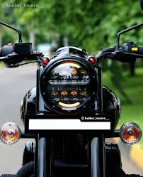 The 'thunderbird 350' is the upgraded and renamed the thunderbird 350 is one of the stable models of royal enfield. 130 G B Ideas In 2021 Bullet Bike Royal Enfield Royal Enfield Wallpapers Royal Enfield Bullet