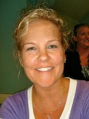 Kim Blunt's Instagram, Twitter & Facebook