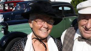 Oldtimerausfahrt ab Wünschendorf: Holzbrücken Classics mit Rekord