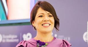 Laura Cerda: Pasión Por El Estudio De Grabación