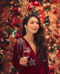 However, sean has managed to maintain a low profile abt anoushka and his three children as he is yet to share photos of them. Topshop On Twitter Cheers To The Weekend Anoushkalila Https T Co Zgxhw79aqo