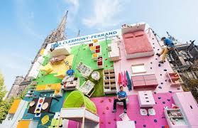 Ikea Ubi Bene Install Climbable Vertical Apartment In France Ikea Apartments Ikea Clermont Ferrand