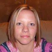 Amanda Suess's Instagram, Twitter & Facebook