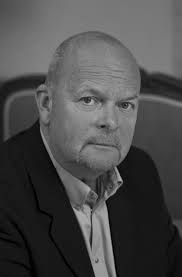 I have saved this poster from my days as a Tulane student (I believe it was  stapled to a telephone pole.) I think it's from 1980; I'm hoping someone  here can give