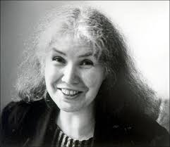 Mary Dalton's Instagram, Twitter & Facebook