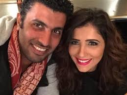 تشارك الفنانة اللبنانية سيرين عبدالنور، الليلة الرابعة من ليالي fashion edition، المقام حاليا فى مصر. Ù…ÙŠ Ø¹Ù…Ø± Ø¹Ù† Ø£Ø²Ù…Ø© Ø²ÙˆØ¬Ù‡Ø§ Ù…Ø¹ Ù†Ø³Ø±ÙŠÙ† Ø£Ù…ÙŠÙ† Ø£Ø±ÙØ¶ Ø§Ù„Ø¯Ø®ÙˆÙ„ ÙÙŠ Ø£ÙŠ Ø®Ù„Ø§Ù Ù…ØµØ±Ø§ÙˆÙ‰