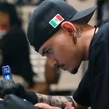 Erick Acuña (@eazyinkz) • Instagram photos and videos