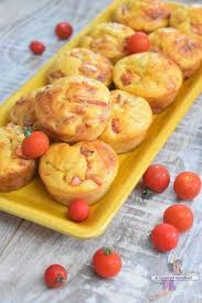 Muffins Tomate Et Lardons Recette En 2020 Recettes De Boissons Alimentation Lardon