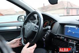 Devine fii calm la volan! Conform IndepÄƒrtare Proiect Volan Masina Formatiiptnunta Ro