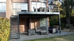 Epingle Par Marleen Vandeperre Sur Terrasse Terrasse Maison Terrasse Bois Sur Pilotis Escalier Exterieur Bois