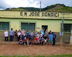 Lima duarte compartilhou uma foto para celebrar uma boa notícia com os fãs. Prestes A Ser Reaberta Escola Municipal Jose Dondici Na Zona Rural De Lima Duarte Recebe A Visita Do Deputado Betao Betao Deputado Estadual