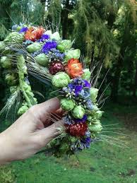 Give a gift they will remember. Flower Crown Hops Purple Statice Orange Straw Flower Succulents Hops Wedding Purple Statice Flower Crown