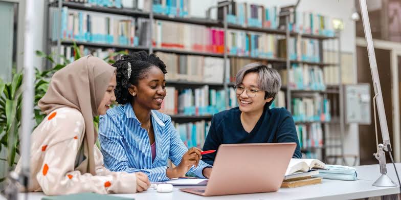 Teaching Community College Students to Be Versatile Learners