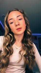 Ashlyn Kirkpatrick's Instagram, Twitter & Facebook