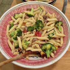 Delicious Penne with Roasted Tomatoes and Fresh Mozzarella