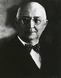 Albert Kates's Instagram, Twitter & Facebook