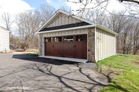 Don't let your car unnecessarily age while it battles the elements. 75 Beautiful Carport Pictures Ideas May 2021 Houzz