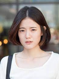 รวม 30 ทรงผมส น ประบ า แสกกลาง หน าเร ยวยาว แถมอ นเทรนด ส ดๆ ทรงผมบ อบ ทรงผมส น ส ผมเกาหล