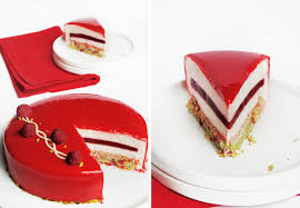 Entremets Pistache Framboise Chocolat Blanc Les Degustations Dangereuses En 2020 Chocolat Blanc Gateaux Et Desserts Recette Mousse Framboise