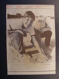 AP Wire Press Photo 1984 Bekim Demirai & Mar Norcross found $4000 bag of  cash