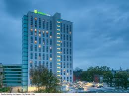 Erkunden sie das wunderbare köln. Holiday Inn Express Cologne City Centre Cologne Germany Emirates Holidays