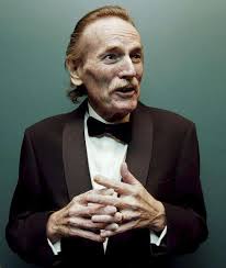 Folk singer-songwriter Gordon Lightfoot dies