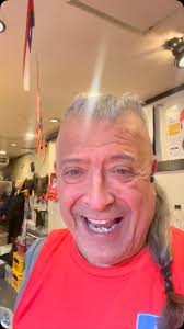 Sorpresas sorpresas nos da la vida. Llego Daniel Kubota al cumpleaños de  Jorge Díaz