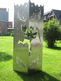 Edelstahl Feuersaule Amorengel Feuersaulen Dekoschmiede Comedelstahl Feuersaule Gartenstecker Edelstahlartikelfur Haus Un Feuersaule Edelstahlblech Stahl