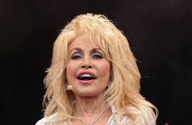 Dolly Parton asks for statue plans to be put