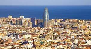 Primero, caminó por la rambla, la calle más famosa de barcelona, llena de gente, tiendas y restaurantes. Barcelona La Cuarta Ciudad Mas Preparada Del Mundo Para Afrontar El Futuro Tecnologico Eleconomista Es