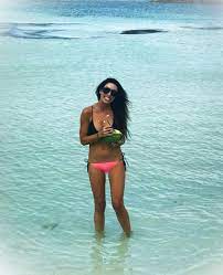 Home Island Glow Tans