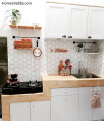 Gambar disain meja kompor minimalis. 6 Inspirasi Meja Dapur Cor Paling Populer Tahun Ini Homeshabby Com Design Home Plans Home Decorating And Interior Design