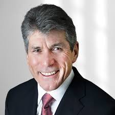 Thomas Moorhead's Instagram, Twitter & Facebook