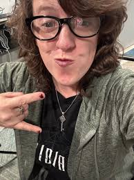 Open mic was a blast last night! Thank you to our artists: Rich Grunenwald  Bret Hobbins Leslie Alexander Sarah Nicole Jeannie Lowe Madi Shearer Phil  Zitko Taylor Schlupp Zeth Titus Josh Chadwick