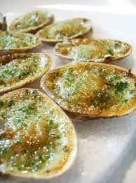 Palourdes Farcies Au Beurre D Escargots Recette Palourdes Farcies Palourde Recette Recettes De Cuisine