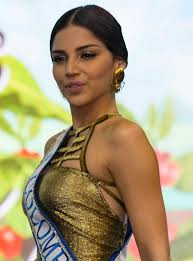 Laura Gonzalez - Free pics, galleries & more at Babepedia