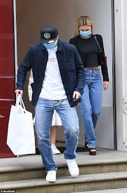 See more ideas about nicolas peltz, nicolas, fashion. Pic Exc Brooklyn Beckham And Fiancee Nicola Peltz Take Stylish Sister Harper For A Shopping Spree Newsopener