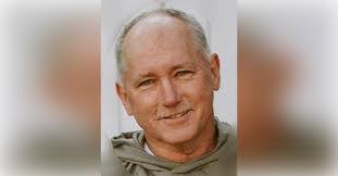 Lisa Brodie's Instagram, Twitter & Facebook