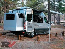 This is a beautifully built class b rv that has a comfortable layout. Pin On Let S Go