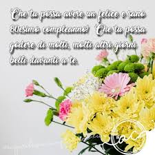 E venne la befana che si mangiò capodanno che bruciò santo stefano che spense il natale che come tutti gli anni, 10 chili in più ci auguri a tutte quelle donne che, con una semplice scopa, sanno spazzare via i problemi. Auguri 80 Anni Dediche Uniche Per Dire Buon Compleanno