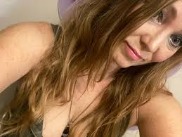 Penny Chapman (@shorerdgirl) • Instagram photos and videos