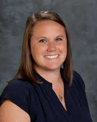 Lisa Holsapple's Instagram, Twitter & Facebook