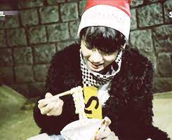 More Eating Kookie And Oh Look He S Wearing A Christmas Hat And Christmas 2016 Is Right Around The Corner Jungkook Photo Dump Bulletproof Boy Scouts